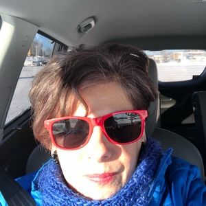 Meet your Posher, Michele